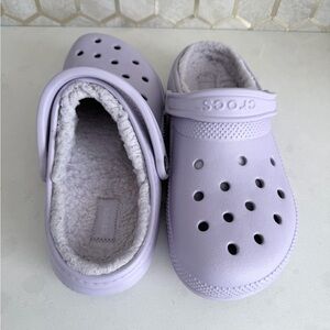 CROCS Classic Fleece Lined Clog - Light Lavender Womens 9 Men’s 7